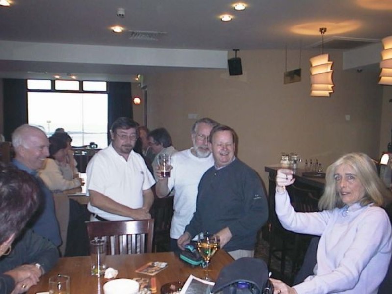 ../Images/happy drinkers.jpg